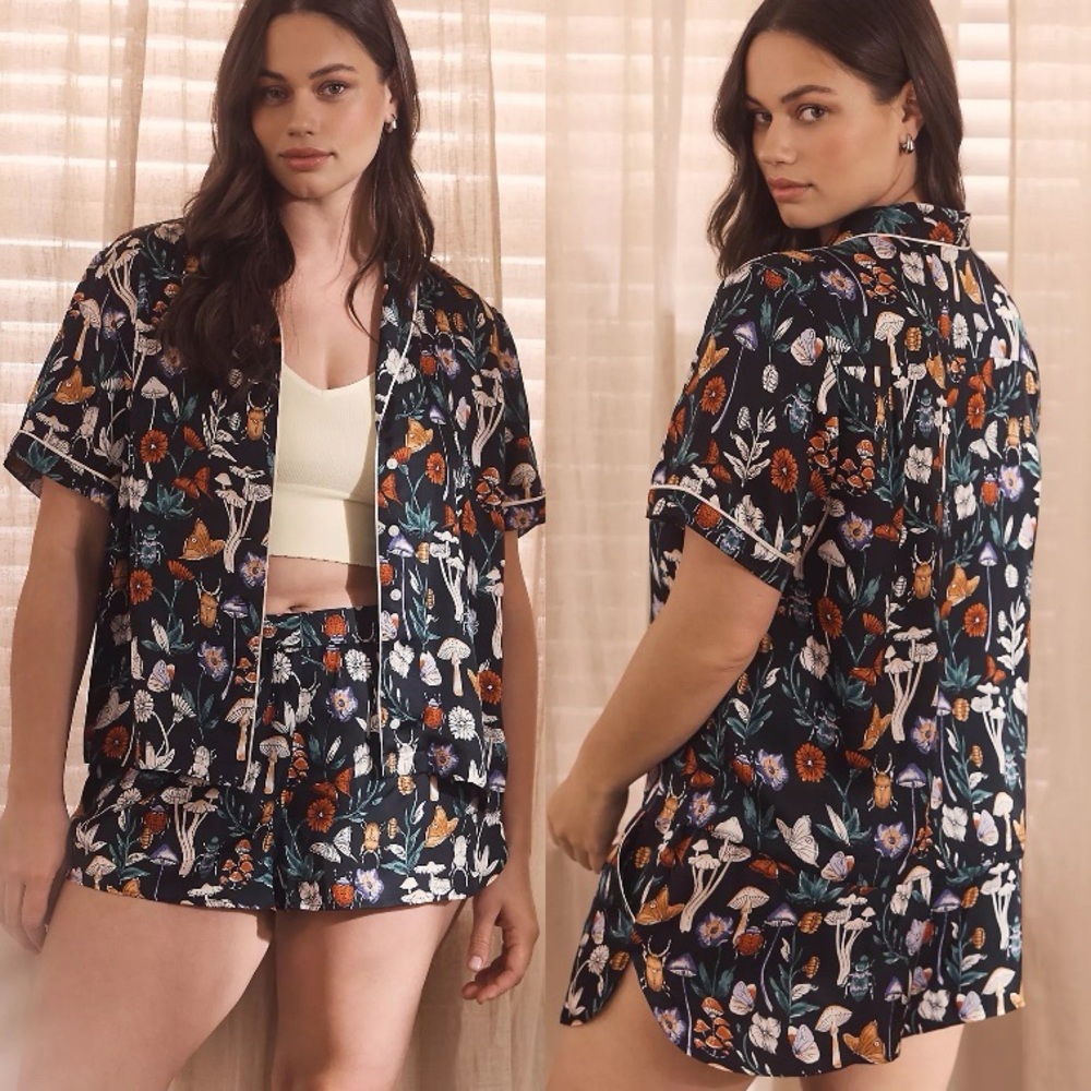 Anthropologie Silky Patterned Pajama Matching Set In Black Motif Size Small